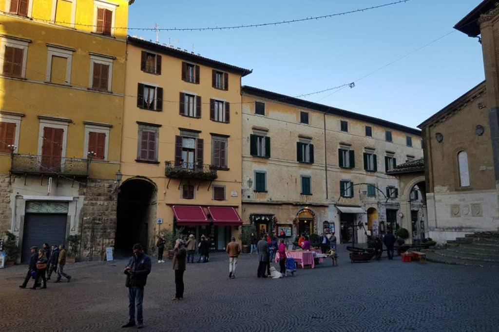 ...All'Archetto Di Sant'Andrea......Pieno Centro Орв'єто Екстер'єр фото
