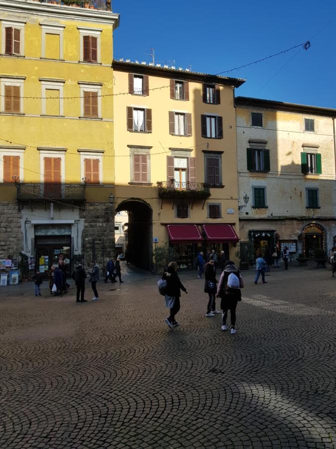...All'Archetto Di Sant'Andrea......Pieno Centro Орв'єто Екстер'єр фото